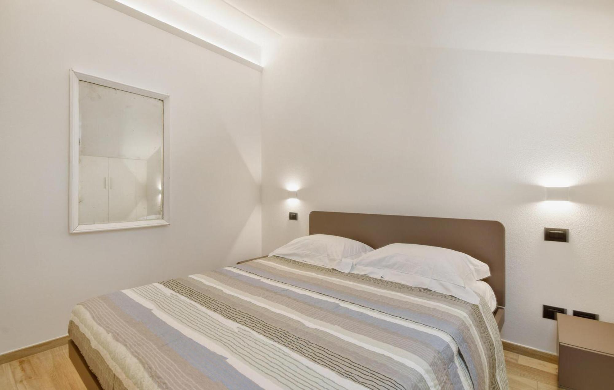 Beautiful Apartment In Moneglia With Kitchen Ngoại thất bức ảnh