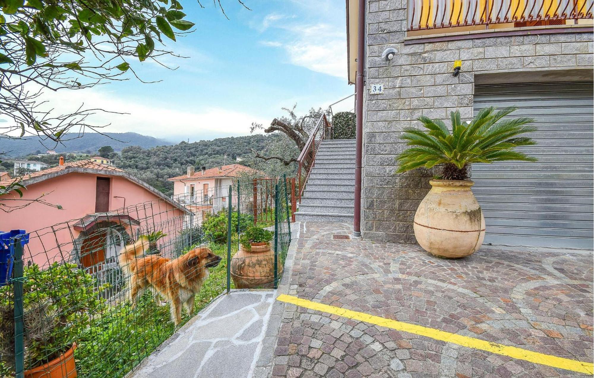Beautiful Apartment In Moneglia With Kitchen Ngoại thất bức ảnh